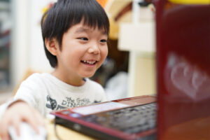 小中学生向けプログラミング教室 まなるご タツプロつがる校